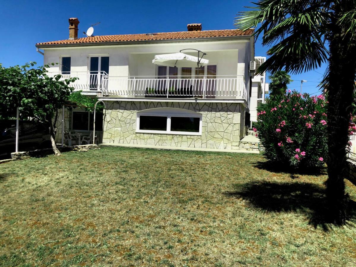 Apartments Roberta Novigrad Istria Extérieur photo